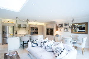 4southclosekitchenliving